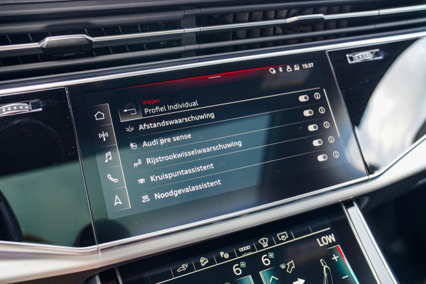 Audi Q7 55 TFSI e quattro Pro Line S | Panorama | Adaptieve Cruise Control | Lane Assist | Bang&Olufsen | RS Zetels | Trekhaak |