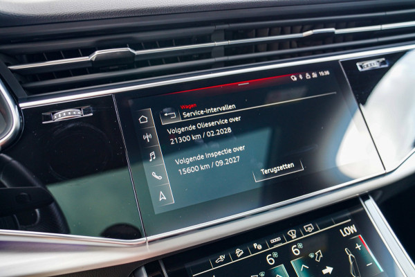 Audi Q7 55 TFSI e quattro Pro Line S | Panorama | Adaptieve Cruise Control | Lane Assist | Bang&Olufsen | RS Zetels | Trekhaak |