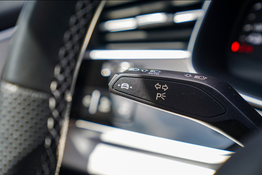 Audi Q7 55 TFSI e quattro Pro Line S | Panorama | Adaptieve Cruise Control | Lane Assist | Bang&Olufsen | RS Zetels | Trekhaak |