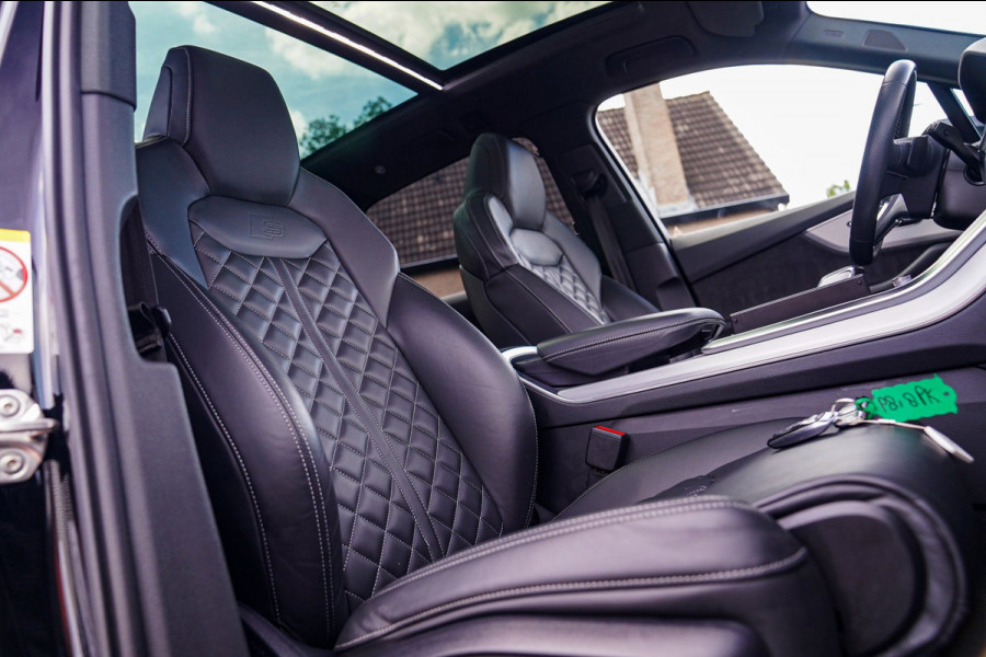 Audi Q7 55 TFSI e quattro Pro Line S | Panorama | Adaptieve Cruise Control | Lane Assist | Bang&Olufsen | RS Zetels | Trekhaak |