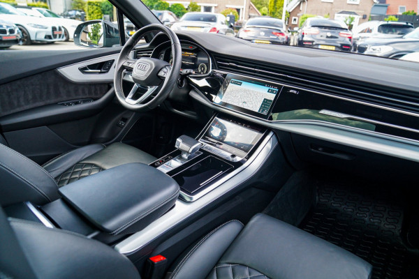 Audi Q7 55 TFSI e quattro Pro Line S | Panorama | Adaptieve Cruise Control | Lane Assist | Bang&Olufsen | RS Zetels | Trekhaak |