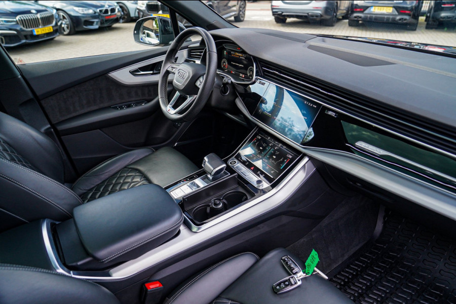Audi Q7 55 TFSI e quattro Pro Line S | Panorama | Adaptieve Cruise Control | Lane Assist | Bang&Olufsen | RS Zetels | Trekhaak |