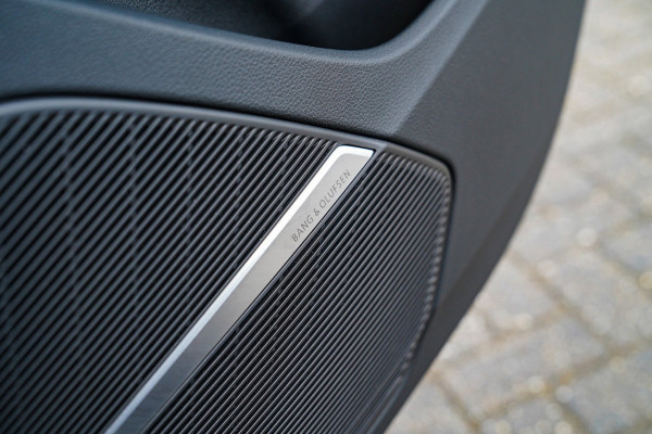Audi Q7 55 TFSI e quattro Pro Line S | Panorama | Adaptieve Cruise Control | Lane Assist | Bang&Olufsen | RS Zetels | Trekhaak |