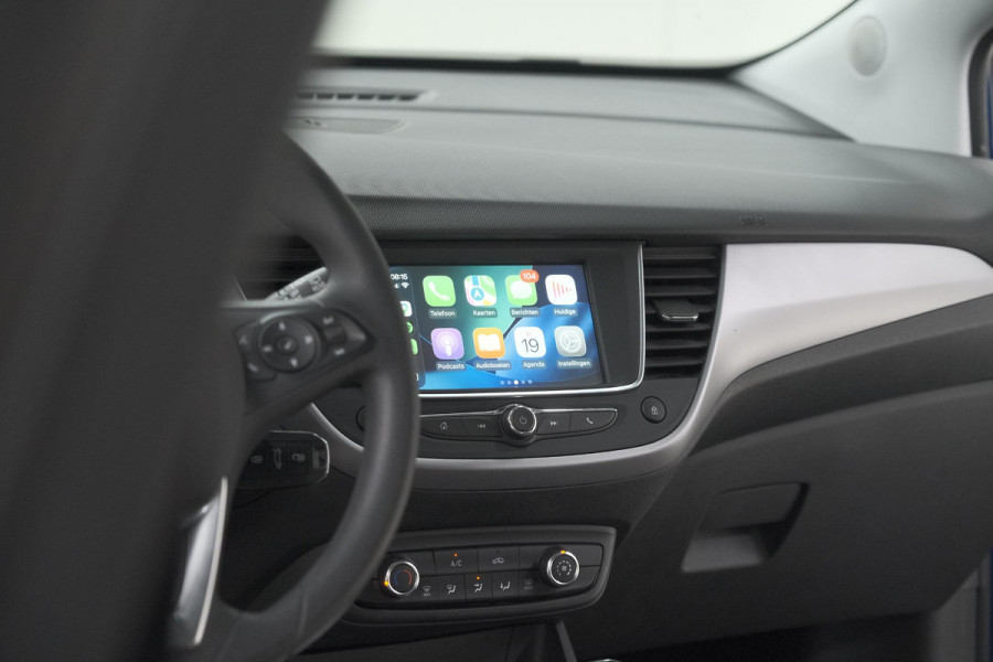 Opel Crossland X 1.2 Turbo 110 Online Edition | Trekhaak | Apple Carplay | Cruise Control | 16 Inch Lichtmetalen Velgen