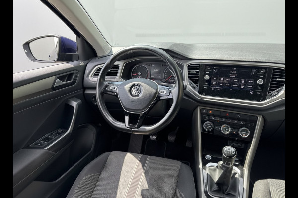 Volkswagen T-Roc TSI 115PK STYLE BUSINESS CAMERA/CARPLAY/STUURVERW./ELEKTR.KLEP