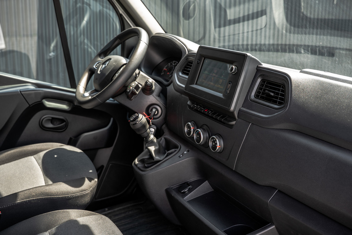 Renault Master 2.3dCi | Bakwagen met Laadklep | LED | Carplay | Camera | Cruise