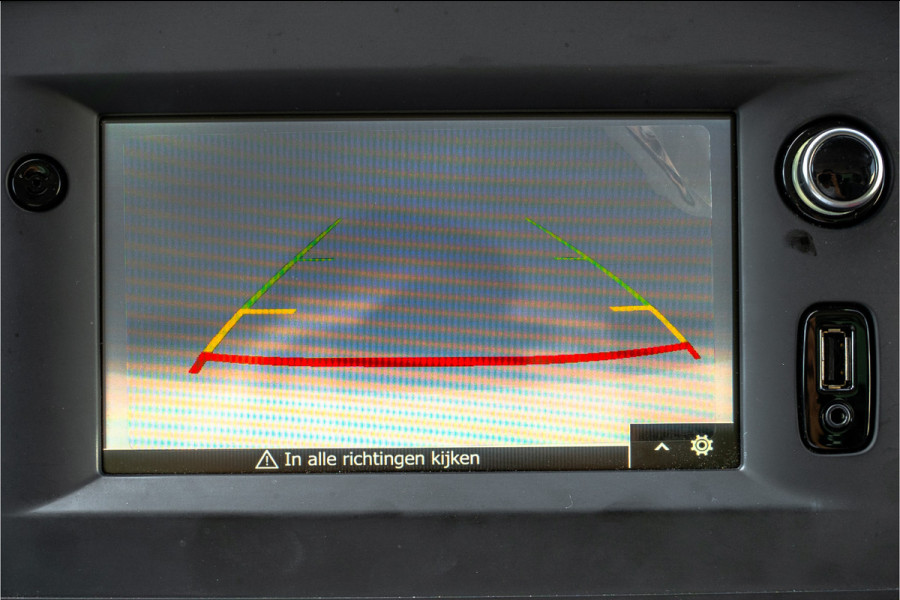 Renault Master 2.3dCi | Bakwagen met Laadklep | LED | Carplay | Camera | Cruise