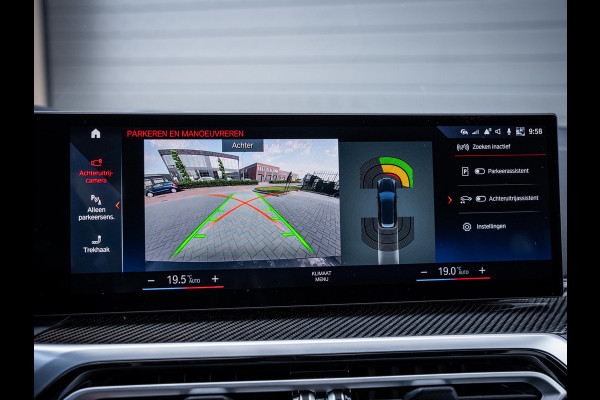BMW 3 Serie Touring 330e xDrive M-Sport l LCI l HUD l Carbon l Pano l Trekhaak l Memory