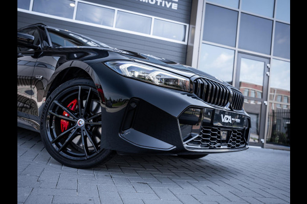 BMW 3 Serie Touring 330e xDrive M-Sport l LCI l HUD l Carbon l Pano l Trekhaak l Memory