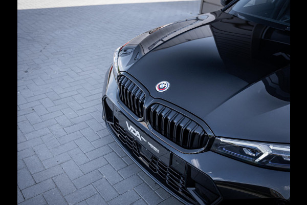 BMW 3 Serie Touring 330e xDrive M-Sport l LCI l HUD l Carbon l Pano l Trekhaak l Memory