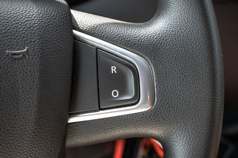 Renault Master 2.3dCi | Bakwagen met Laadklep | LED | Carplay | Camera | Cruise