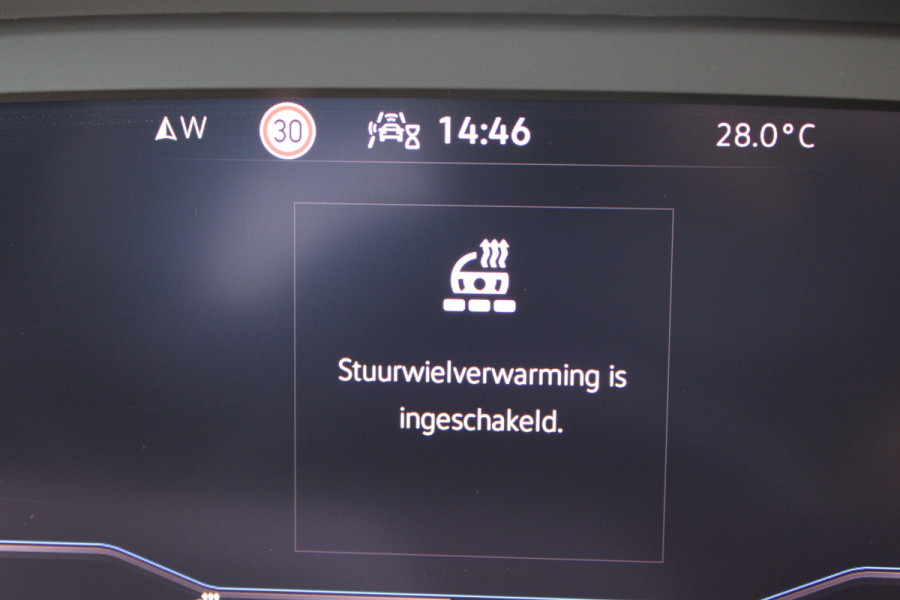 Volkswagen Tiguan 1.5 TSI Life Business | Trekhaak | Origin NL | Adaptieve cruise | Winterpack