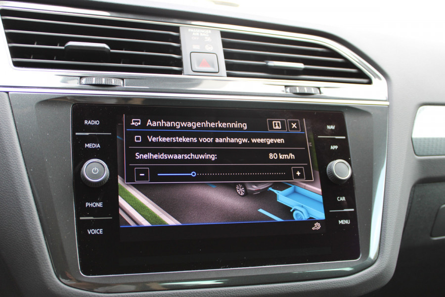 Volkswagen Tiguan 1.5 TSI Life Business | Trekhaak | Origin NL | Adaptieve cruise | Winterpack