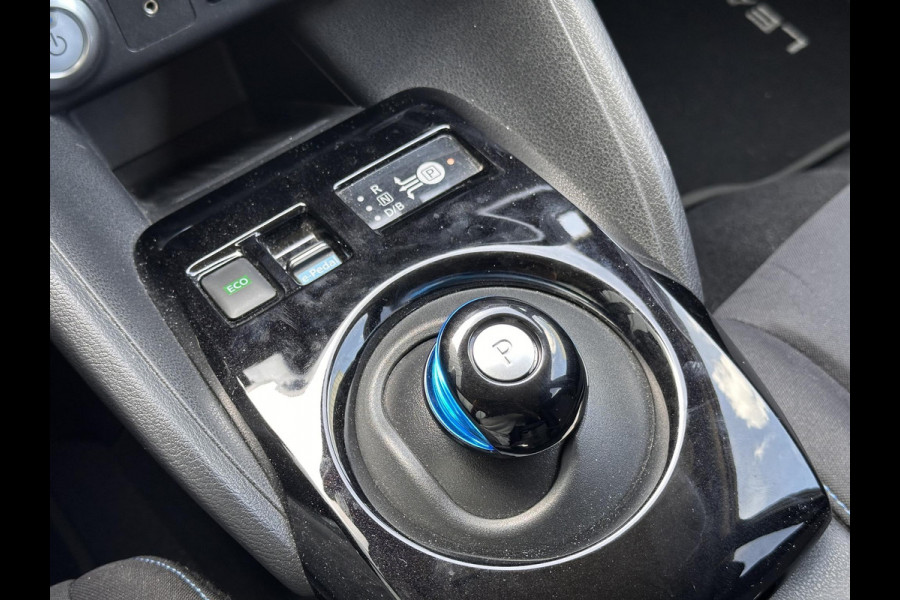 Nissan Leaf 2.ZERO EDITION 40 kWh | SOH: 87,5% | 360 Cam | Blind Spot | DAB+ Ontvanger | Addaptive CC | Lane Assist |
