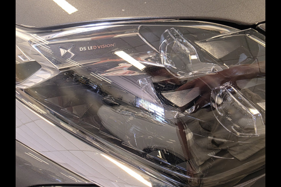 DS DS 3 Crossback 1.2 PureTech Grand Chic - Automaat - Leder - ACC - Head-up - LED -