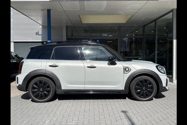 MINI Countryman 1.5 Cooper S E ALL4 Chili PHEV | Panoramadak | Leder | Stoelverwarming | Achteruitrijcamera | Winterset