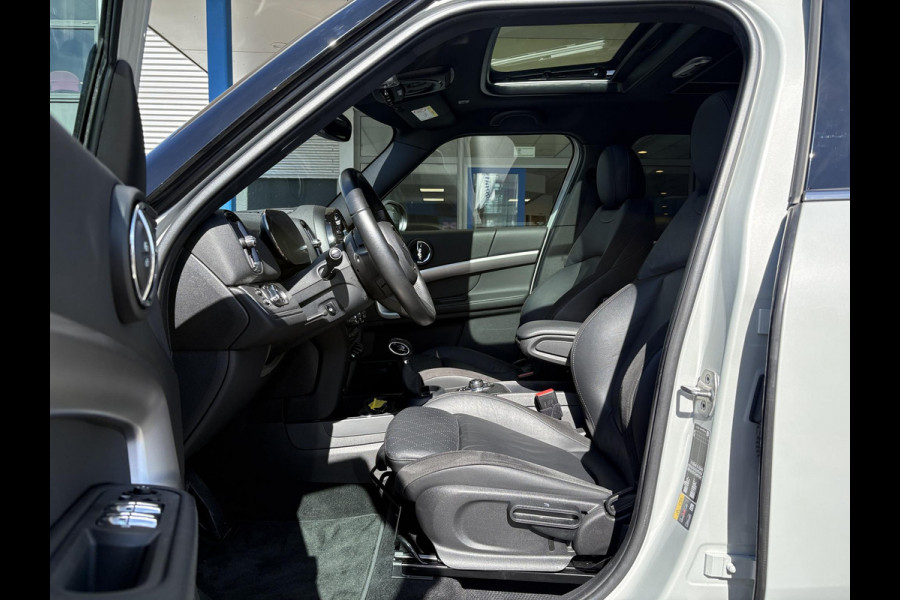 MINI Countryman 1.5 Cooper S E ALL4 Chili PHEV | Panoramadak | Leder | Stoelverwarming | Achteruitrijcamera | Winterset