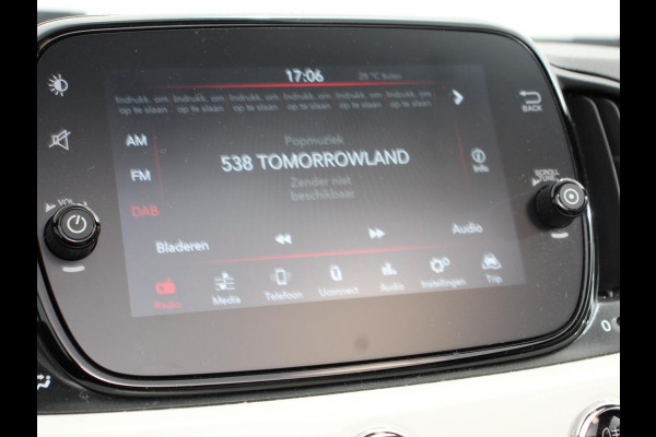 Fiat 500C 1.0 Hybrid Dolcevita Half lederen bekleding Climate control Cruise control Parkeersensoren achter Lichtmetalen velgen Apple Carplay/ Android Auto