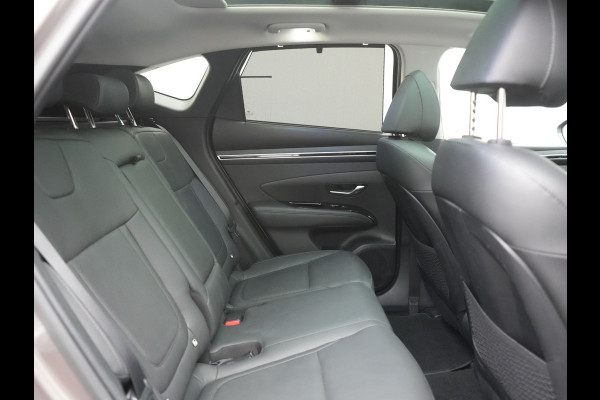 Hyundai Tucson 1.6 T-GDI Premium Sky 4WD PHEV 265pk Dealer O.H | Trekhaak | Panodak | Adaptive Cruise | 360 Camera | Lederen Sportstoelen Memory & Ventilatie | Blis | Apple Carplay | Krell Audio | Pilot Assist | Stuur & Stoelen Verwarmd | Navigatie | Virtual | DAB | 19"L.M | Plug In Hybrid |