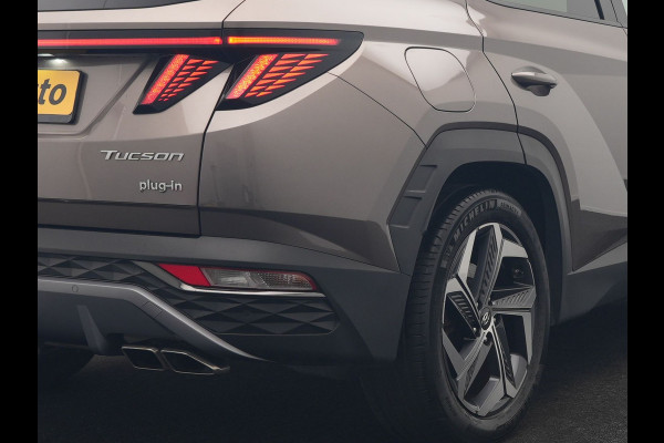 Hyundai Tucson 1.6 T-GDI Premium Sky 4WD PHEV 265pk Dealer O.H | Trekhaak | Panodak | Adaptive Cruise | 360 Camera | Lederen Sportstoelen Memory & Ventilatie | Blis | Apple Carplay | Krell Audio | Pilot Assist | Stuur & Stoelen Verwarmd | Navigatie | Virtual | DAB | 19"L.M | Plug In Hybrid |