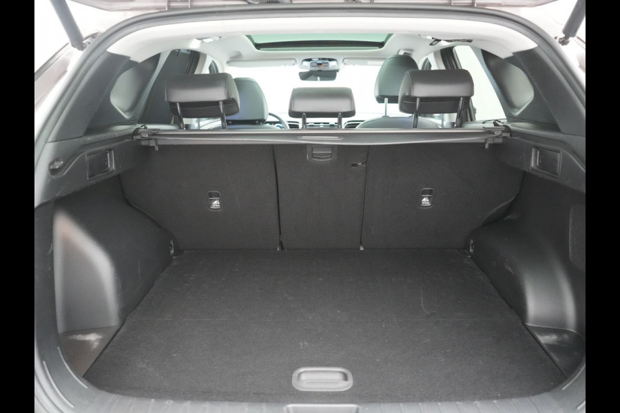 Hyundai Tucson 1.6 T-GDI Premium Sky 4WD PHEV 265pk Dealer O.H | Trekhaak | Panodak | Adaptive Cruise | 360 Camera | Lederen Sportstoelen Memory & Ventilatie | Blis | Apple Carplay | Krell Audio | Pilot Assist | Stuur & Stoelen Verwarmd | Navigatie | Virtual | DAB | 19"L.M | Plug In Hybrid |
