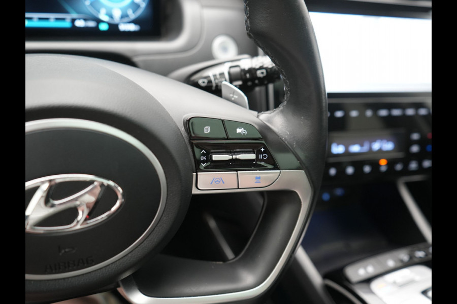 Hyundai Tucson 1.6 T-GDI Premium Sky 4WD PHEV 265pk Dealer O.H | Trekhaak | Panodak | Adaptive Cruise | 360 Camera | Lederen Sportstoelen Memory & Ventilatie | Blis | Apple Carplay | Krell Audio | Pilot Assist | Stuur & Stoelen Verwarmd | Navigatie | Virtual | DAB | 19"L.M | Plug In Hybrid |