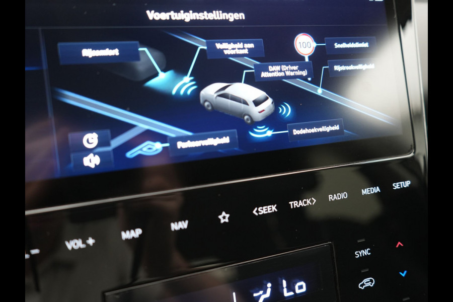 Hyundai Tucson 1.6 T-GDI Premium Sky 4WD PHEV 265pk Dealer O.H | Trekhaak | Panodak | Adaptive Cruise | 360 Camera | Lederen Sportstoelen Memory & Ventilatie | Blis | Apple Carplay | Krell Audio | Pilot Assist | Stuur & Stoelen Verwarmd | Navigatie | Virtual | DAB | 19"L.M | Plug In Hybrid |