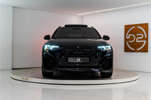 Audi Q8 60 TFSI E Quattro Competition 490PK | Pano | Kleppenuitlaat | B&O | 4 Wielsturing | VOL! Fabrieksgarantie