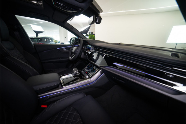 Audi Q8 60 TFSI E Quattro Competition 490PK | Pano | Kleppenuitlaat | B&O | 4 Wielsturing | VOL! Fabrieksgarantie
