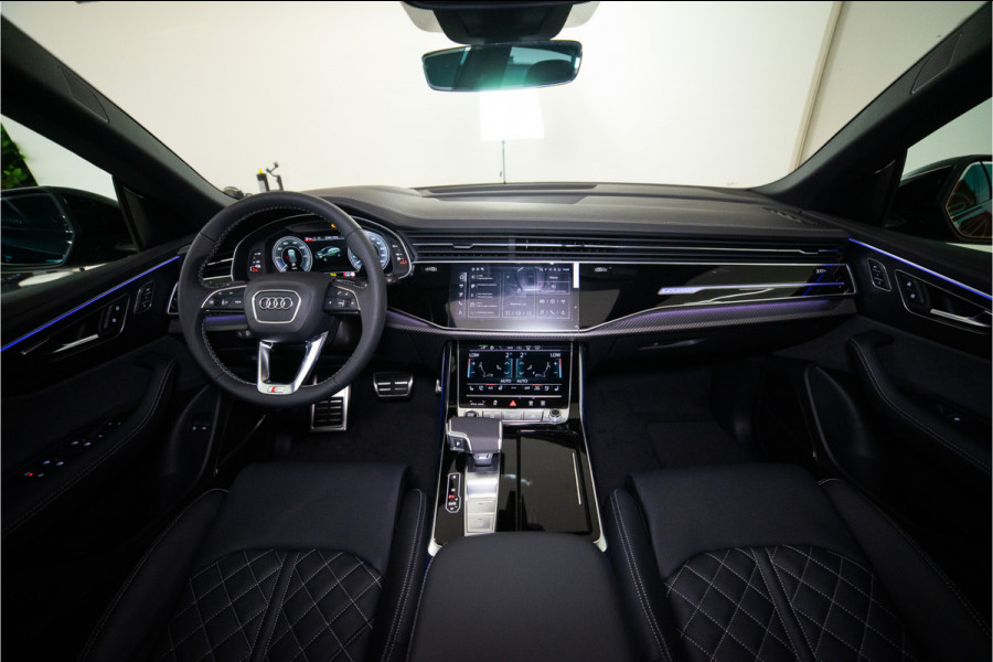 Audi Q8 60 TFSI E Quattro Competition 490PK | Pano | Kleppenuitlaat | B&O | 4 Wielsturing | VOL! Fabrieksgarantie