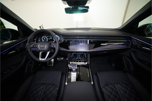 Audi Q8 60 TFSI E Quattro Competition 490PK | Pano | Kleppenuitlaat | B&O | 4 Wielsturing | VOL! Fabrieksgarantie