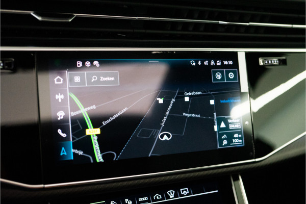 Audi Q8 60 TFSI E Quattro Competition 490PK | Pano | Kleppenuitlaat | B&O | 4 Wielsturing | VOL! Fabrieksgarantie