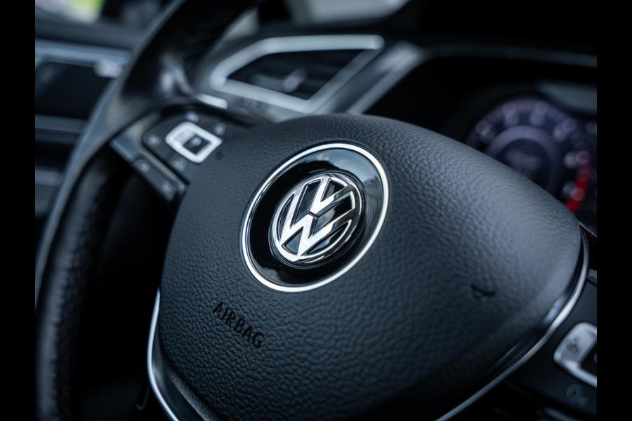 Volkswagen Tiguan Allspace 2.0 TSI 4Motion Highline Business R 7p. - Pano l Dynaudio l Trekhaak