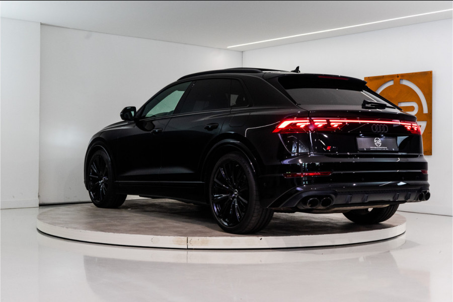 Audi Q8 60 TFSI E Quattro Competition 490PK | Pano | Kleppenuitlaat | B&O | 4 Wielsturing | VOL! Fabrieksgarantie