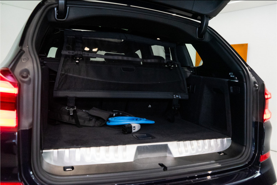 BMW X3 xDrive30e High Executive M-Sport 292PK | Pano | LED | Sfeer | HUD | 12 MND Garantie