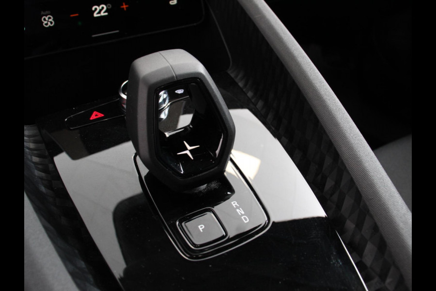 Polestar 2 Standard Range Single Motor 69 kWh DEMO ! 360* Camera Dab Led Verwarmde voorstoelen Navigatie Apple Carplay/Android Auto Climate Control Parkeer sensoren Panoramadak Keyless Stuurverwarming