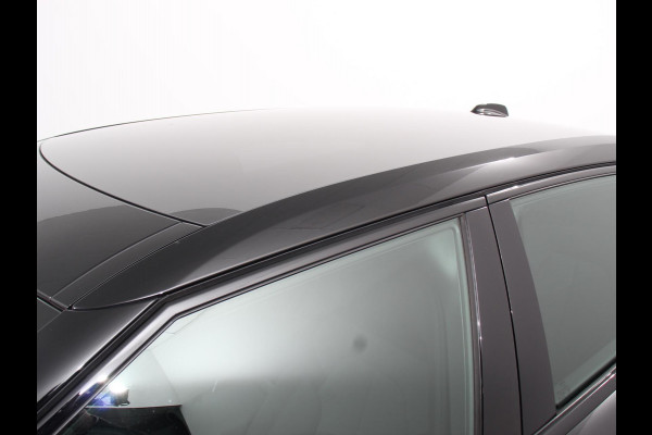 Polestar 2 Standard Range Single Motor 69 kWh DEMO ! 360* Camera Dab Led Verwarmde voorstoelen Navigatie Apple Carplay/Android Auto Climate Control Parkeer sensoren Panoramadak Keyless Stuurverwarming