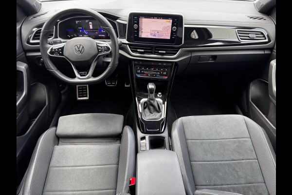 Volkswagen T-Roc 1.5 TSI R-Line | 150 PK | Trekhaak | IQ-Light | Camera | Stoelverwarming | Beats | PDC Rondom |