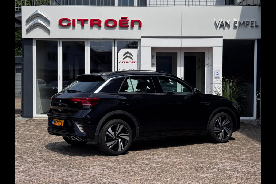 Volkswagen T-Roc 1.5 TSI R-Line | 150 PK | Trekhaak | IQ-Light | Camera | Stoelverwarming | Beats | PDC Rondom |