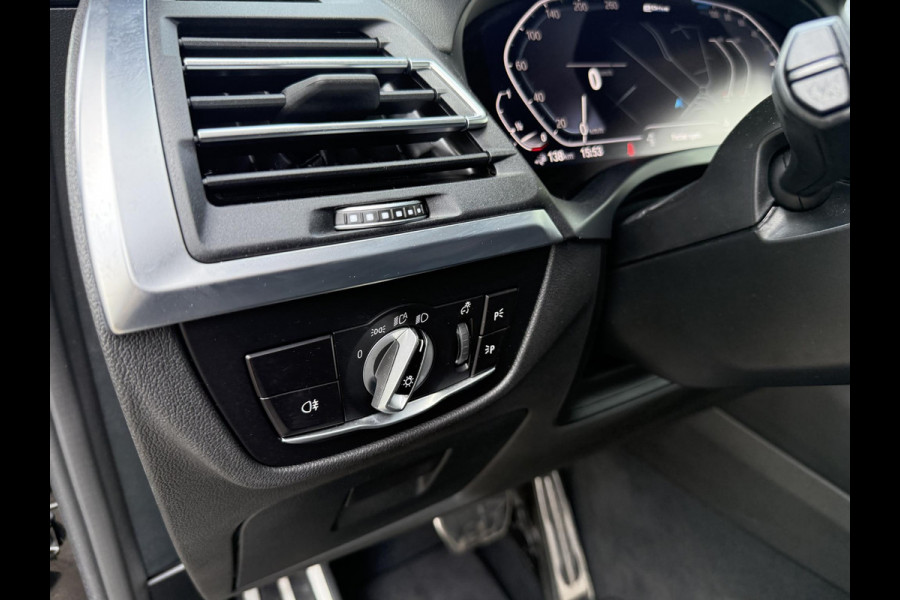 BMW X3 xDrive30e PHEV | M-SPORT| DEALER ONDERHOUDEN| CAMERA| ELEKTRISCHE ACHTERKLEP| APPLE CARPLAY| RIJKLAARPRIJS