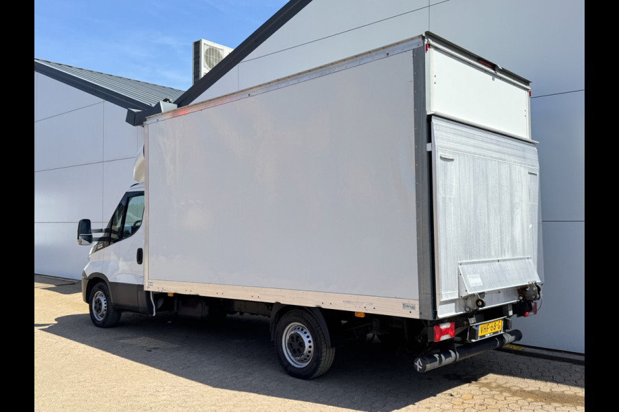 Iveco Daily 35C16 2.3 Automaat Bakwagen Laadklep Climate control Meubelbak Koffer