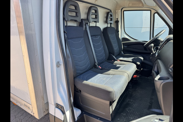 Iveco Daily 35C16 2.3 Automaat Bakwagen Laadklep Climate control Meubelbak Koffer
