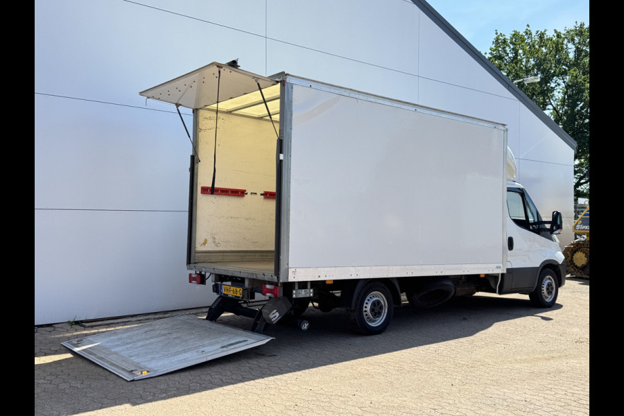 Iveco Daily 35C16 2.3 Automaat Bakwagen Laadklep Climate control Meubelbak Koffer