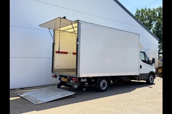 Iveco Daily 35C16 2.3 Automaat Bakwagen Laadklep Climate control Meubelbak Koffer