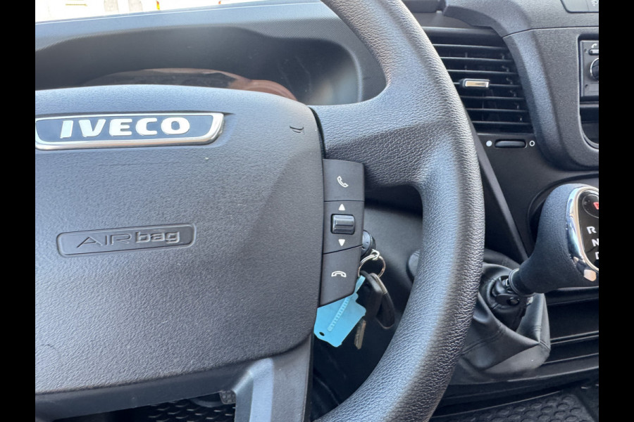 Iveco Daily 35C16 2.3 Automaat Bakwagen Laadklep Climate control Meubelbak Koffer