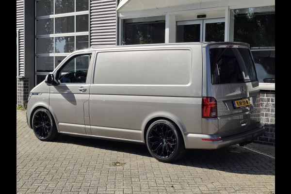 Volkswagen Transporter 2.0 TDI Bulli Aut L1H1 28 4Motion Camera Carplay
