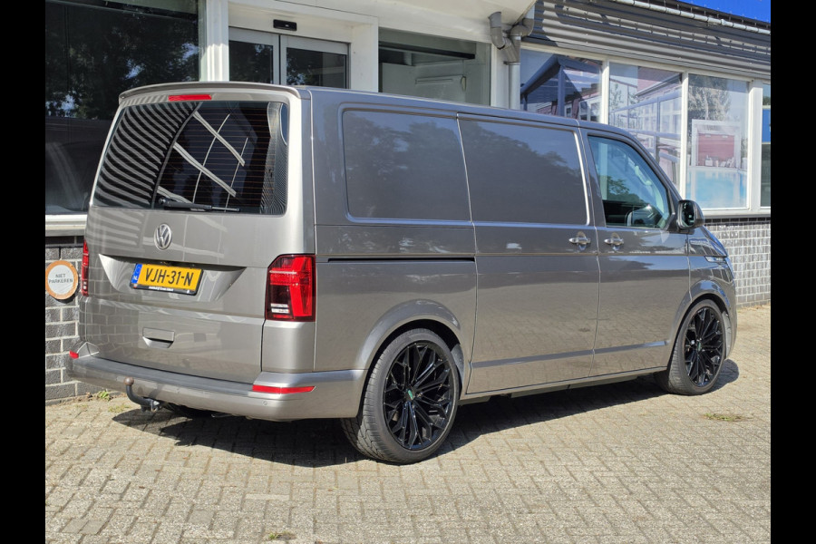 Volkswagen Transporter 2.0 TDI Bulli Aut L1H1 28 4Motion Camera Carplay