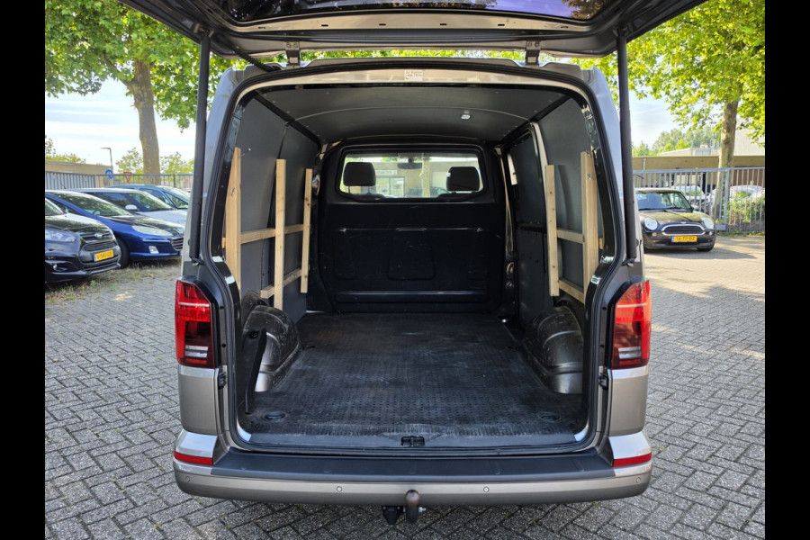 Volkswagen Transporter 2.0 TDI Bulli Aut L1H1 28 4Motion Camera Carplay