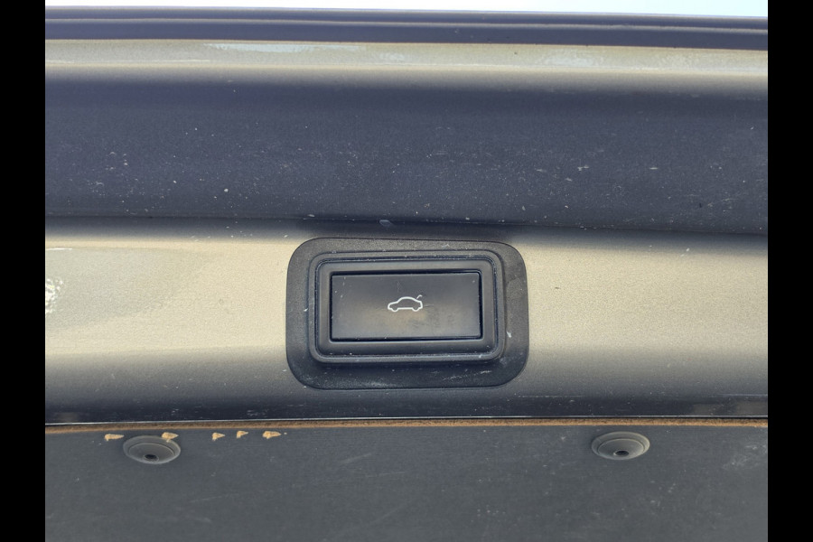 Volkswagen Transporter 2.0 TDI Bulli Aut L1H1 28 4Motion Camera Carplay