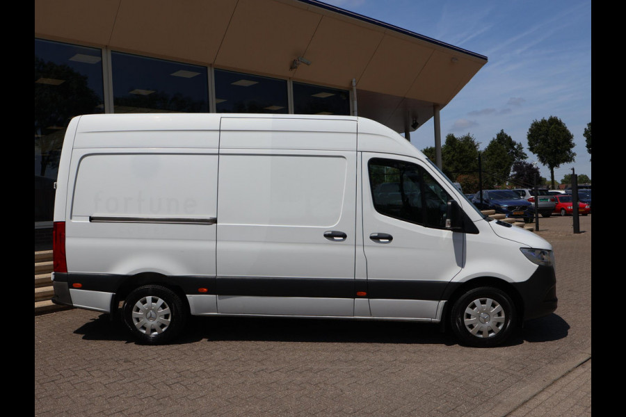 Mercedes-Benz Sprinter 316 2.2 CDI 163 PK AUT. L2H2 + 2 SCHUIFDEUREN | BREEDBEELD MBUX | TREKHAAK | CAMERA